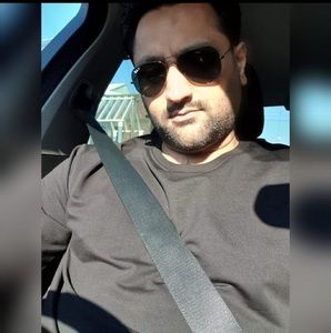 Meet your Posher, Shoaib